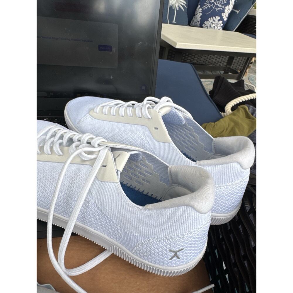 Flux Adapt Runner White Mens Size 8.5 Knit Shoes